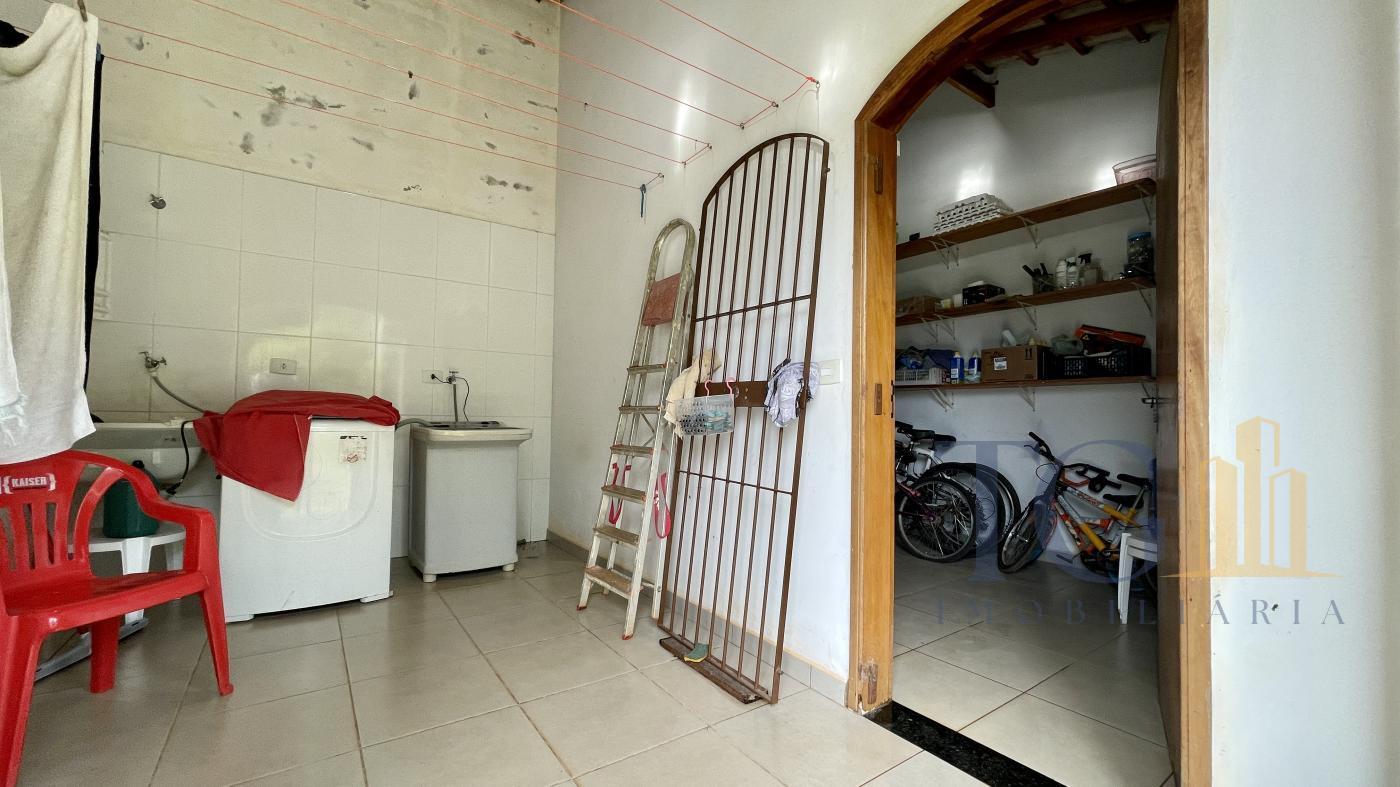 Chácara à venda com 5 quartos, 354m² - Foto 43