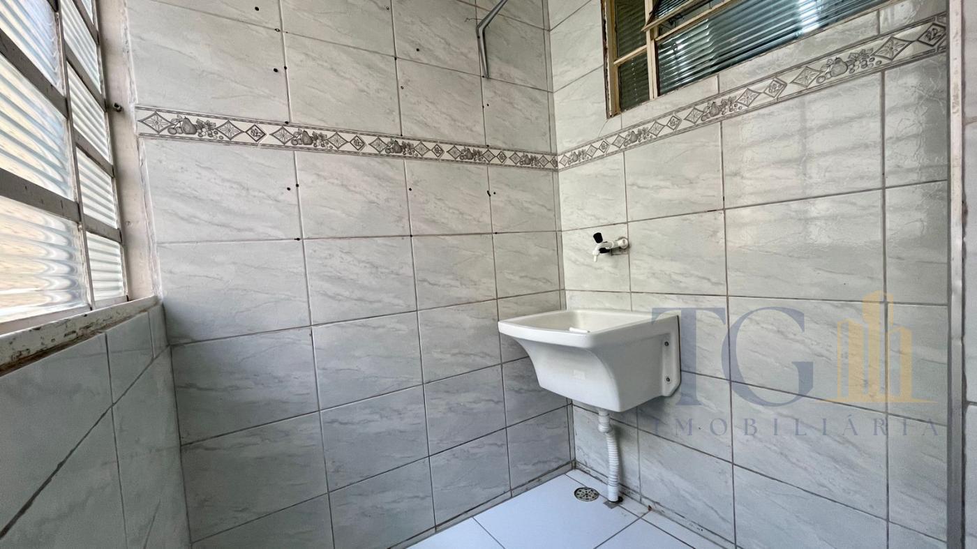 Apartamento à venda com 2 quartos, 40m² - Foto 6