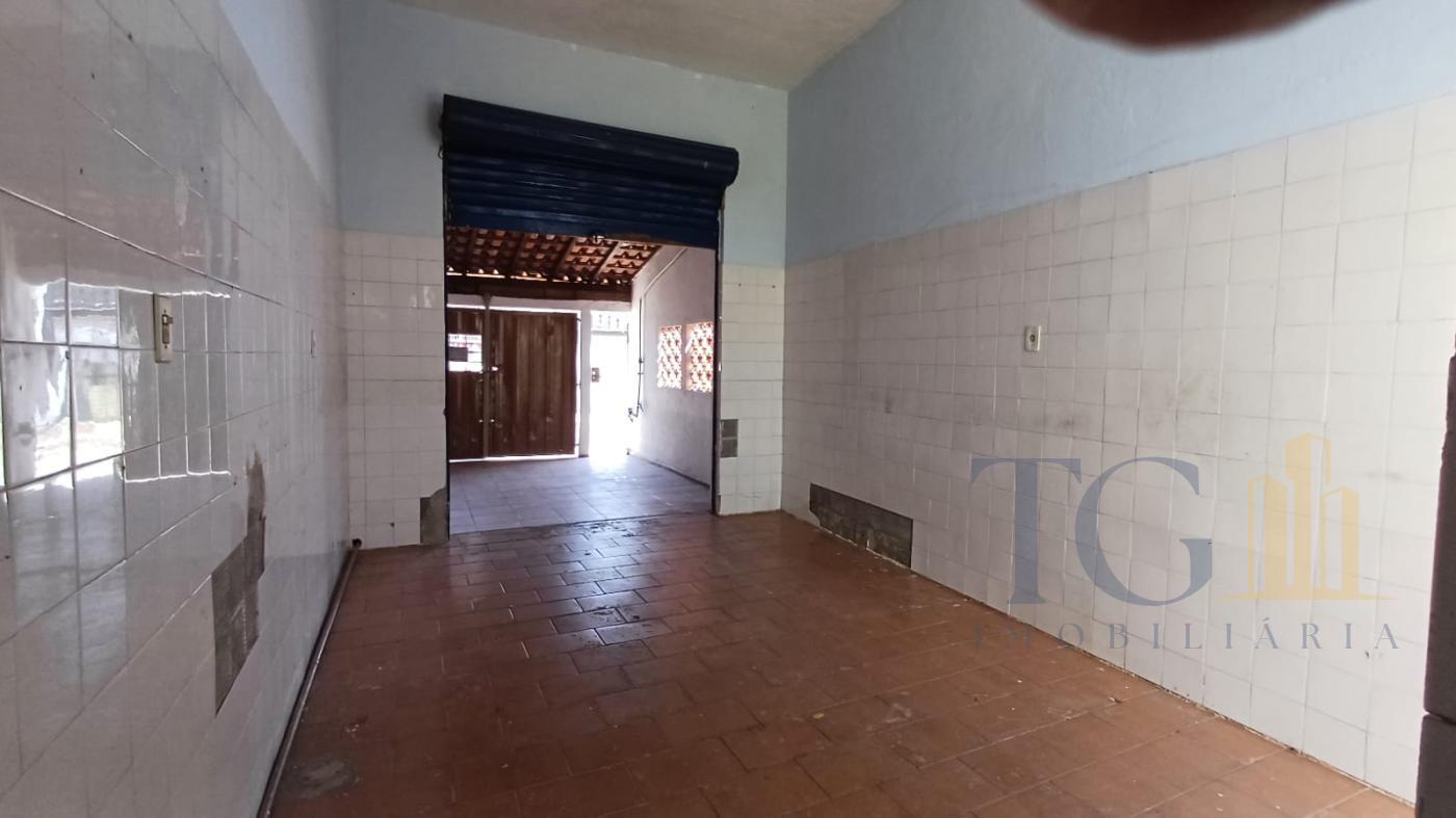 Casa à venda com 3 quartos, 275m² - Foto 6