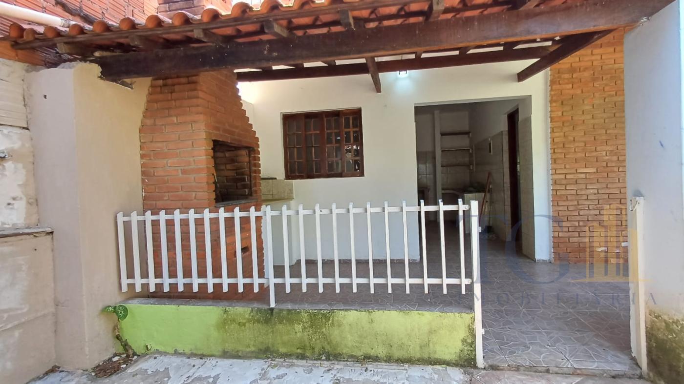 Casa à venda com 3 quartos, 275m² - Foto 14