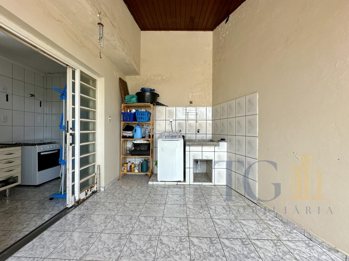 Casa à venda com 3 quartos, 130m² - Foto 23