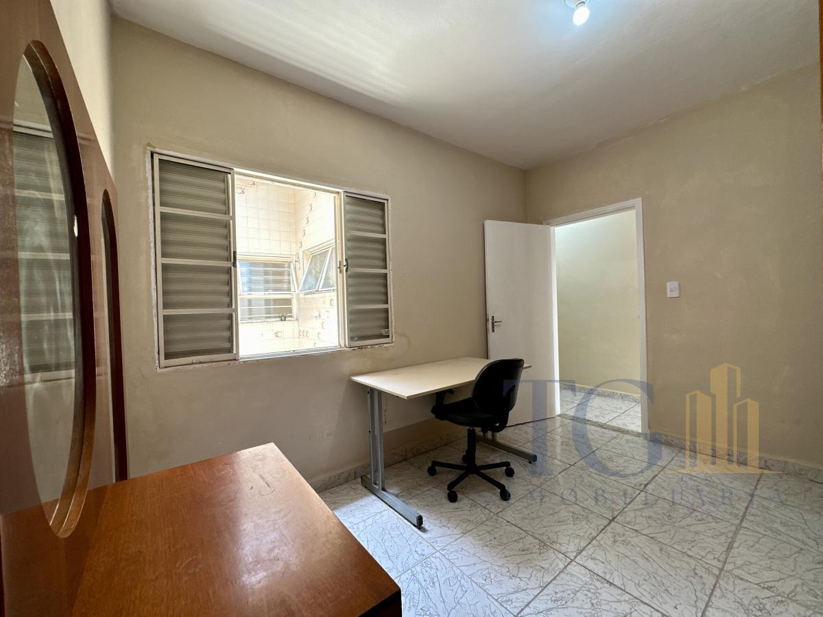 Casa à venda com 3 quartos, 130m² - Foto 9