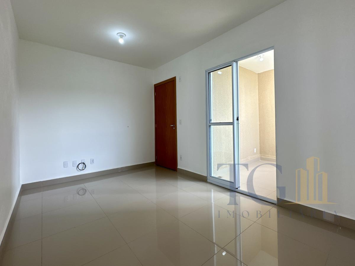 Apartamento à venda com 2 quartos, 41m² - Foto 2