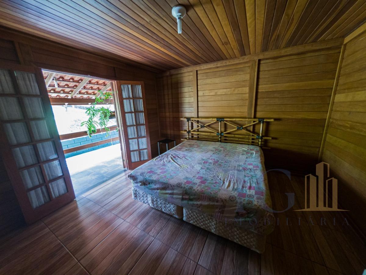 Chácara à venda com 8 quartos, 600m² - Foto 12