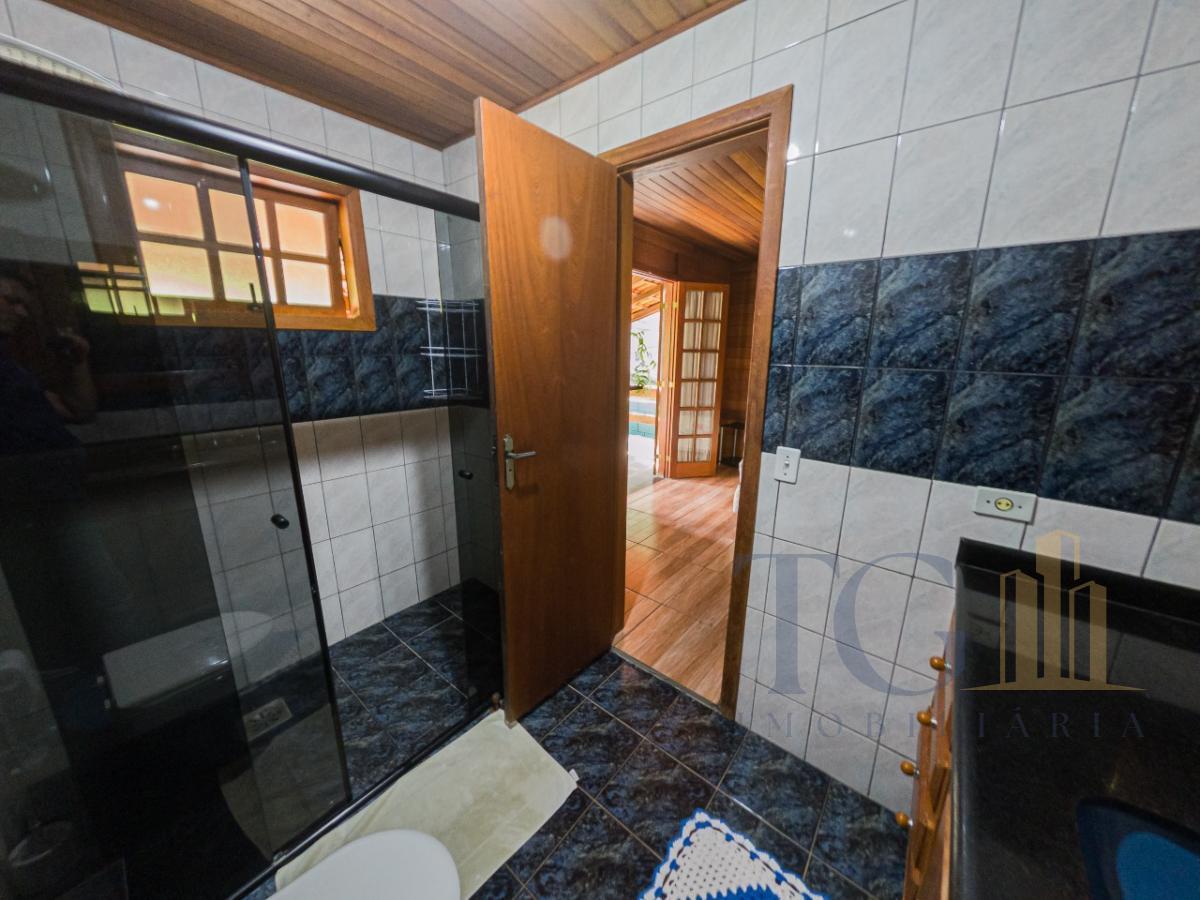 Chácara à venda com 8 quartos, 600m² - Foto 14