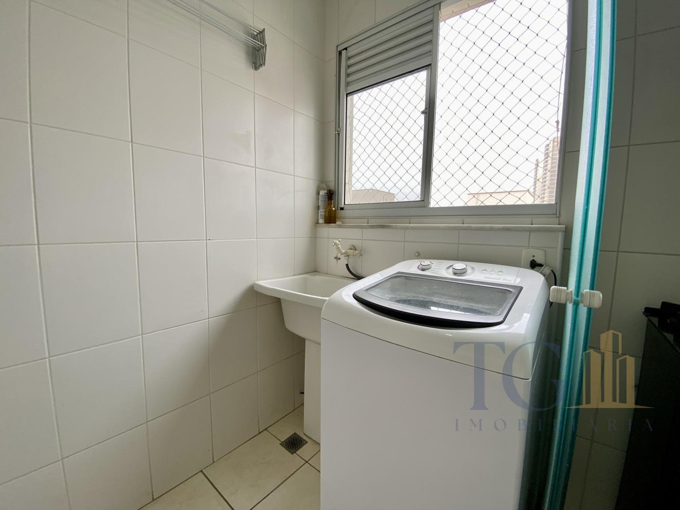 Apartamento à venda com 2 quartos, 56m² - Foto 12