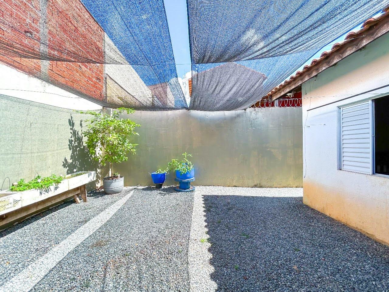 Casa à venda com 2 quartos, 140m² - Foto 26