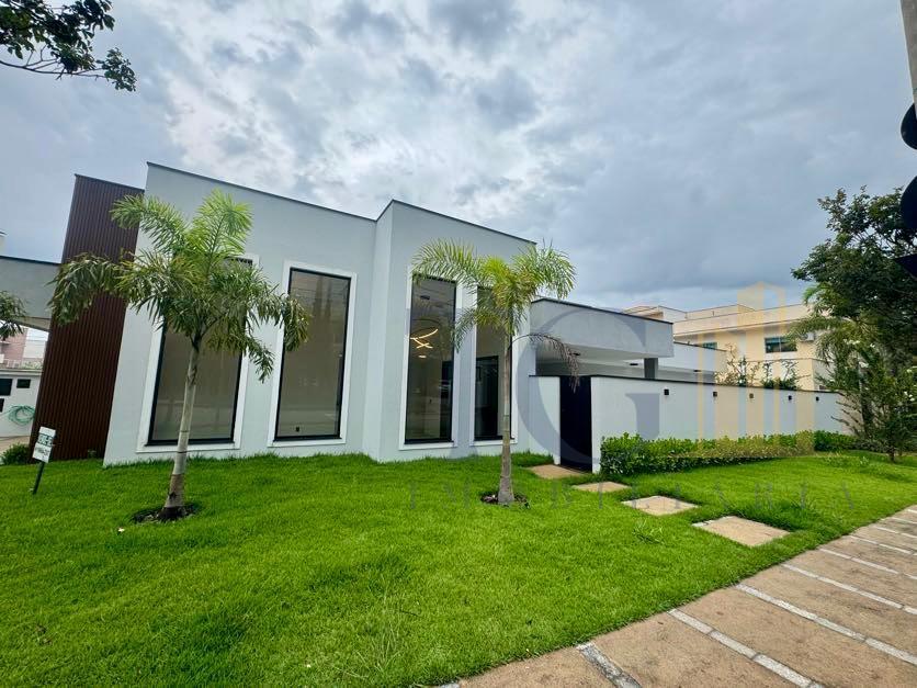 Casa de Condomínio à venda com 3 quartos, 199m² - Foto 2